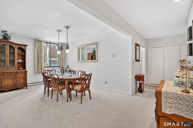 799 Prospect Avenue APT A5, West Hartford, CT 06105