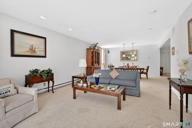 799 Prospect Avenue APT A5, West Hartford, CT 06105