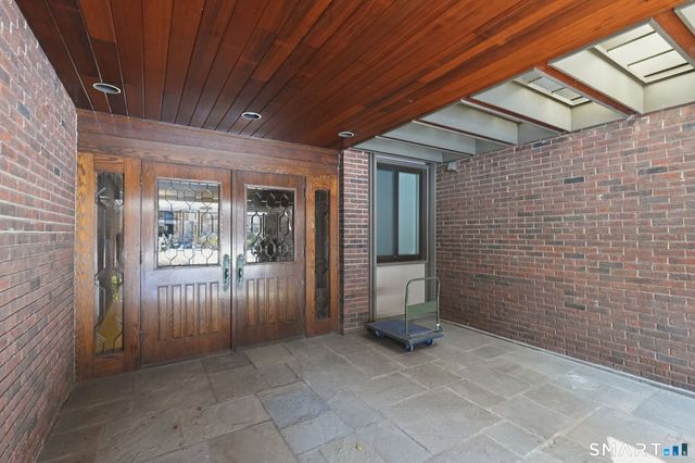 799 Prospect Avenue APT A5, West Hartford, CT 06105