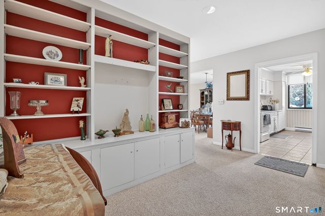 799 Prospect Avenue APT A5, West Hartford, CT 06105