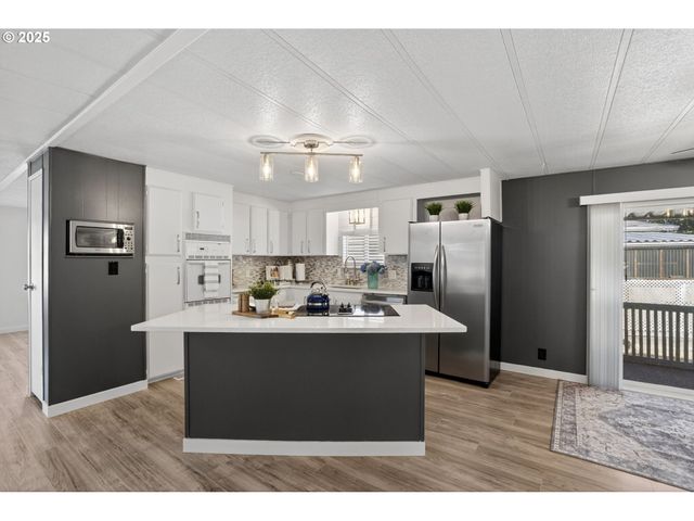 15509 Se MILL PLAIN Blvd 47, Vancouver, WA 98660