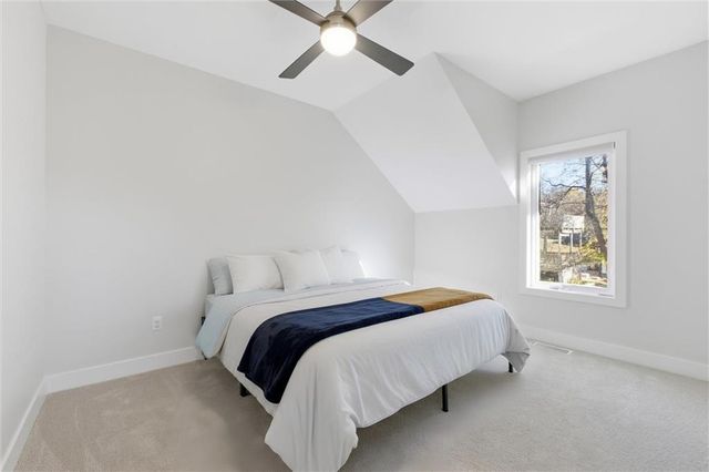 622 Lake Viking Terrace, Gallatin, MO 64640