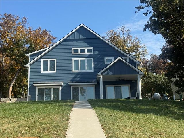 622 Lake Viking Terrace, Gallatin, MO 64640