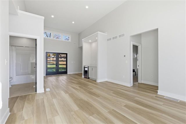 622 Lake Viking Terrace, Gallatin, MO 64640