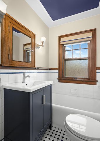 3955 Colfax Avenue N, Minneapolis, MN 55412