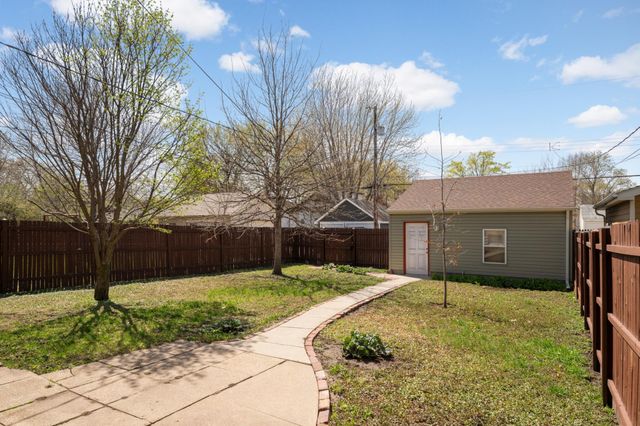 3955 Colfax Avenue N, Minneapolis, MN 55412