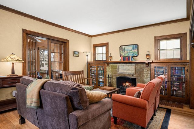 3955 Colfax Avenue N, Minneapolis, MN 55412