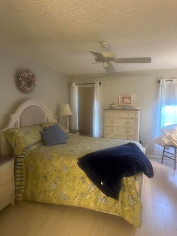 7648 SE Sugar Sand Circle, Hobe Sound, FL 33455