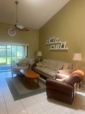 7648 SE Sugar Sand Circle, Hobe Sound, FL 33455