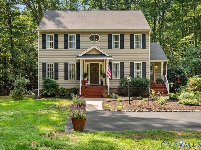 4305 Obscurity Ln, Powhatan, VA 23139