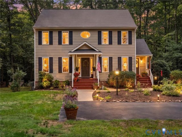 4305 Obscurity Ln, Powhatan, VA 23139