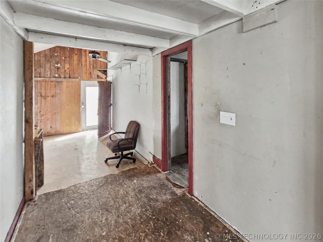 20544 E Whipperwill Road, Tahlequah, OK 74464