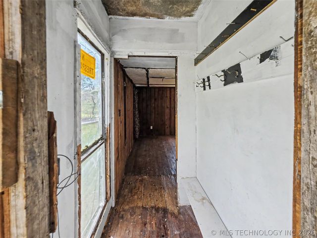 20544 E Whipperwill Road, Tahlequah, OK 74464