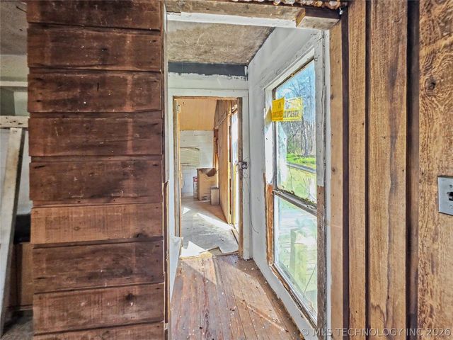 20544 E Whipperwill Road, Tahlequah, OK 74464