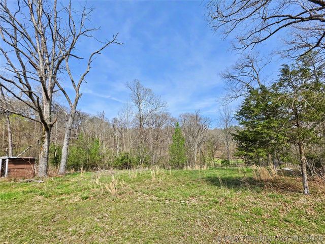 20544 E Whipperwill Road, Tahlequah, OK 74464