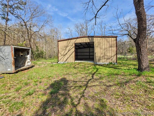20544 E Whipperwill Road, Tahlequah, OK 74464