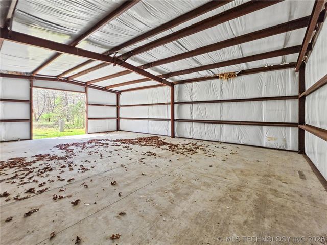 20544 E Whipperwill Road, Tahlequah, OK 74464