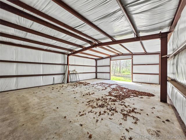 20544 E Whipperwill Road, Tahlequah, OK 74464