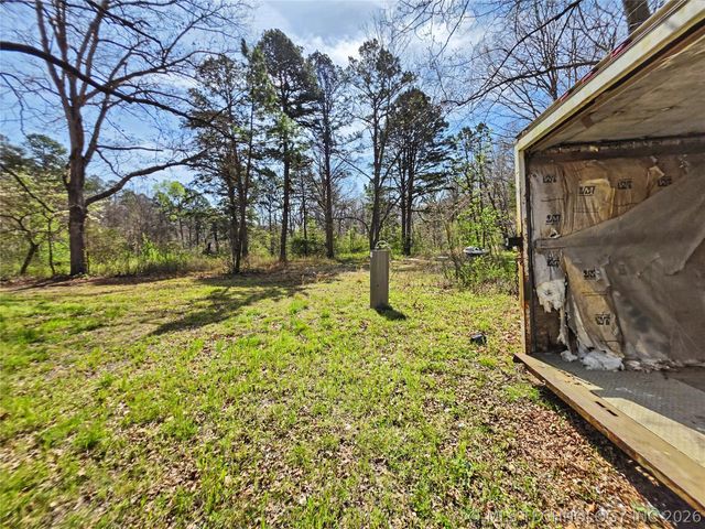 20544 E Whipperwill Road, Tahlequah, OK 74464