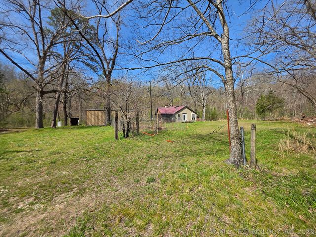 20544 E Whipperwill Road, Tahlequah, OK 74464