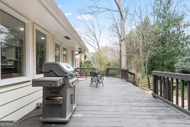 5037 HEATHERDALE Lane, Atlanta, GA 30360