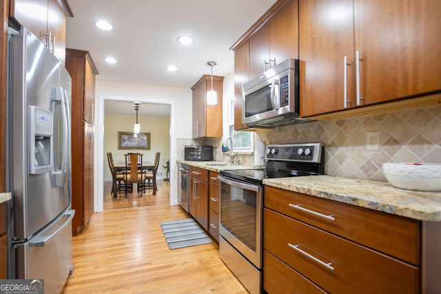 5037 HEATHERDALE Lane, Atlanta, GA 30360