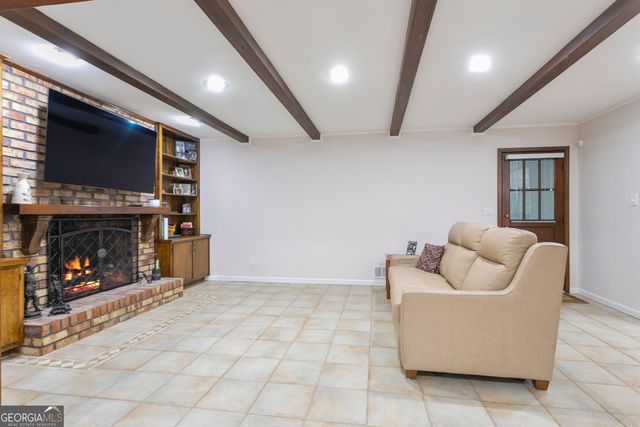 5037 HEATHERDALE Lane, Atlanta, GA 30360