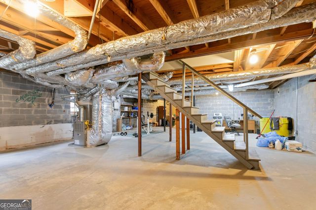 5037 HEATHERDALE Lane, Atlanta, GA 30360