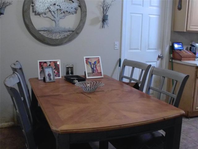 1240 N Warren Place, Oklahoma City, OK 73107