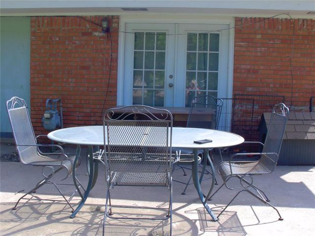 1240 N Warren Place, Oklahoma City, OK 73107