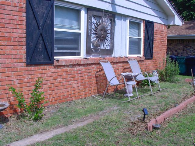 1240 N Warren Place, Oklahoma City, OK 73107