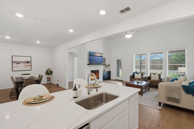 905 Bluebell Street, Princeton, TX 75407