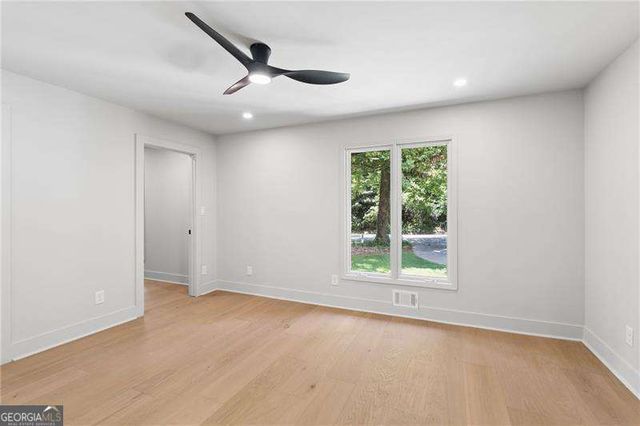 5435 High Point Road, Sandy Springs, GA 30342