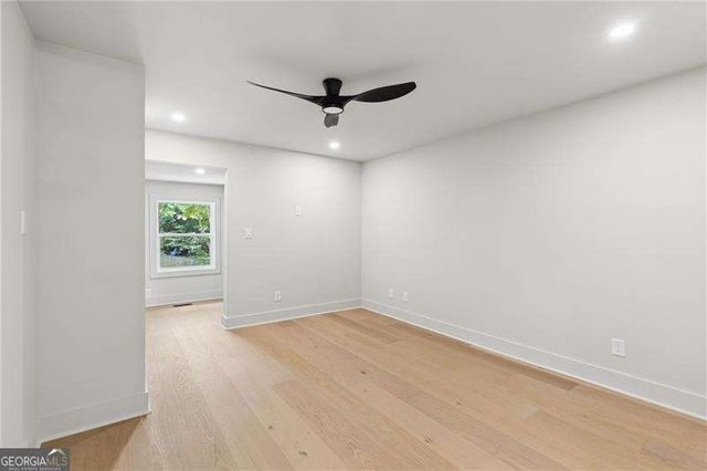 5435 High Point Road, Sandy Springs, GA 30342
