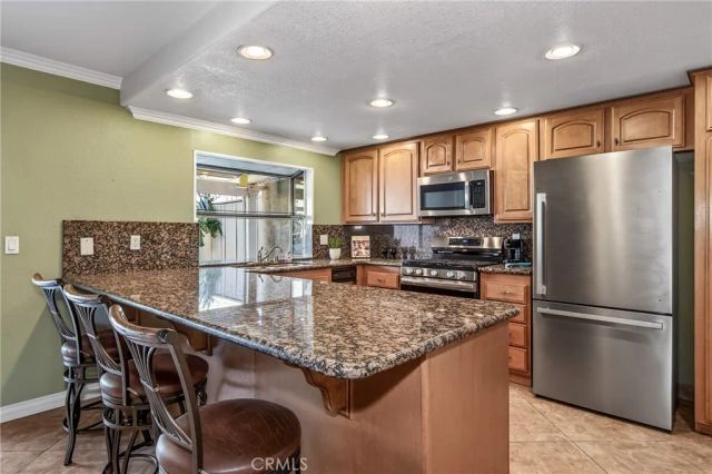 1348 Camelot Drive, Corona, CA 92882