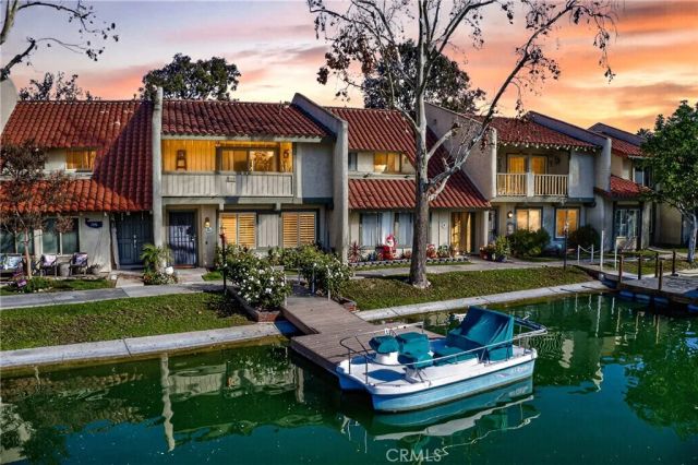 1348 Camelot Drive, Corona, CA 92882