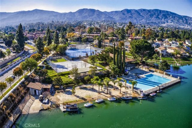 1348 Camelot Drive, Corona, CA 92882