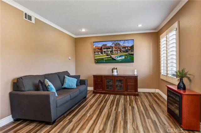 1348 Camelot Drive, Corona, CA 92882