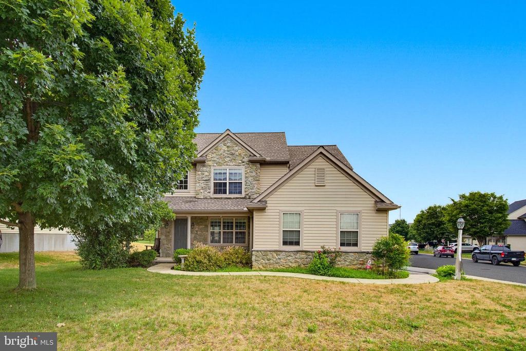 397 WISSLER WAY, Landisville, PA 17538