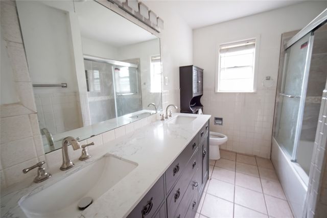 281 Oak Ridge Street, Jacksboro, TX 76458