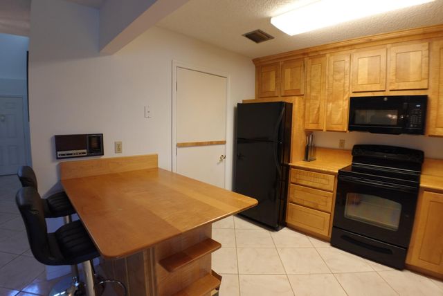 2274 Discovery Circle Circle W, Deerfield Beach, FL 33442