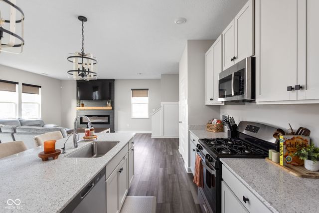 796 Scarsdale Lane, Danville, IN 46122