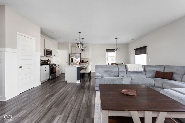 796 Scarsdale Lane, Danville, IN 46122