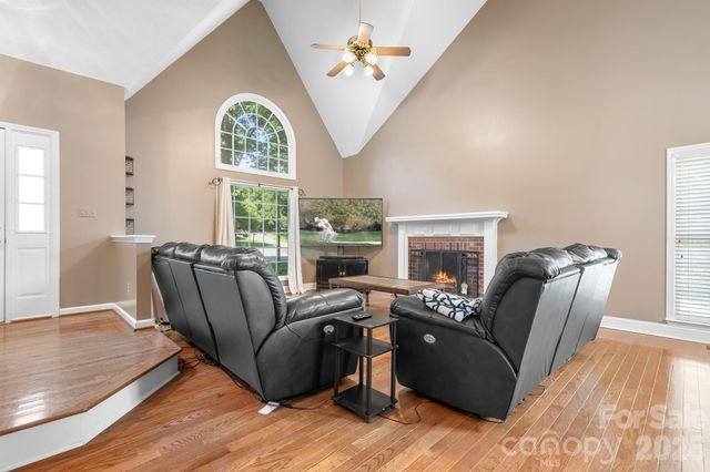 665 Millswood Drive, Mooresville, NC 28115