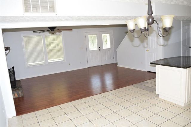 2554 RED BARN Road SW, Marietta, GA 30064