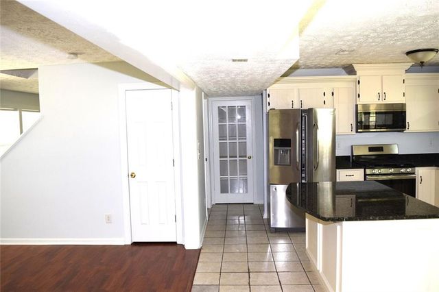 2554 RED BARN Road SW, Marietta, GA 30064