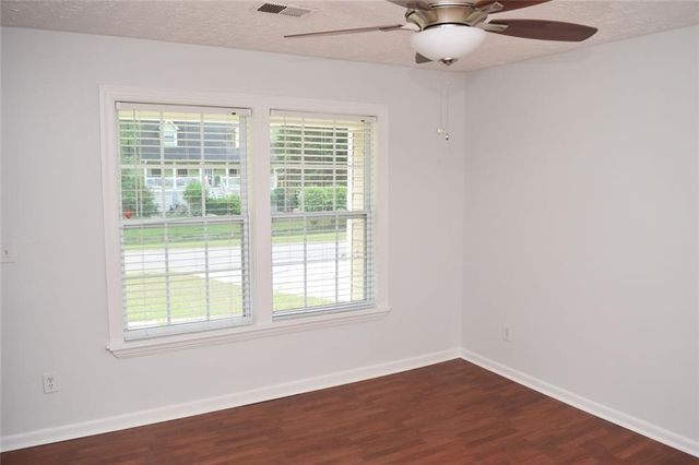 2554 RED BARN Road SW, Marietta, GA 30064