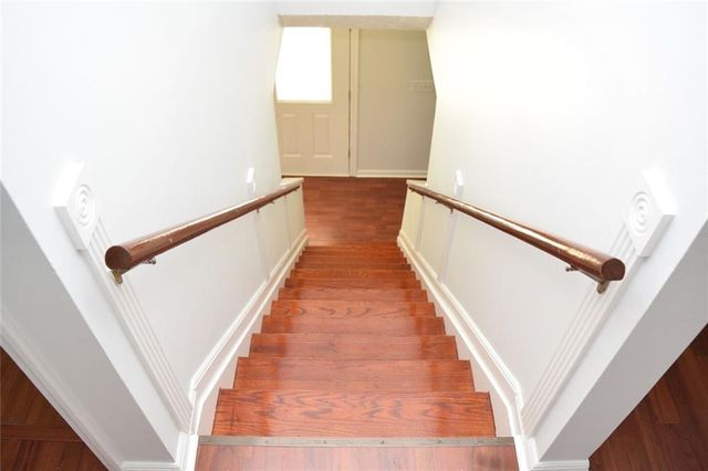 2554 RED BARN Road SW, Marietta, GA 30064