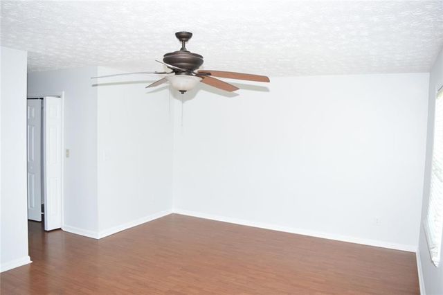 2554 RED BARN Road SW, Marietta, GA 30064