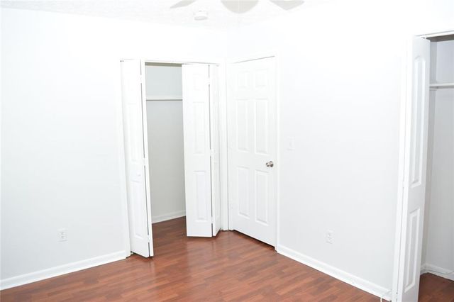 2554 RED BARN Road SW, Marietta, GA 30064